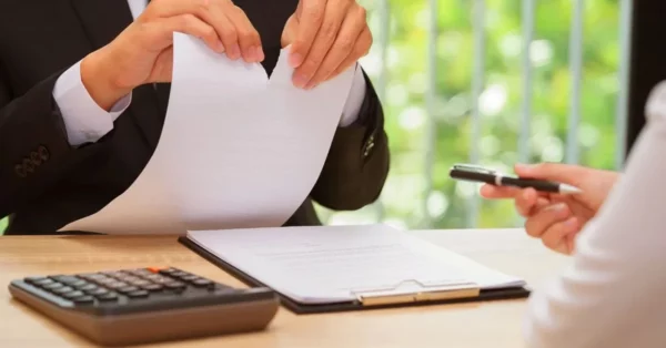 résilier une assurance auto sans justificatif